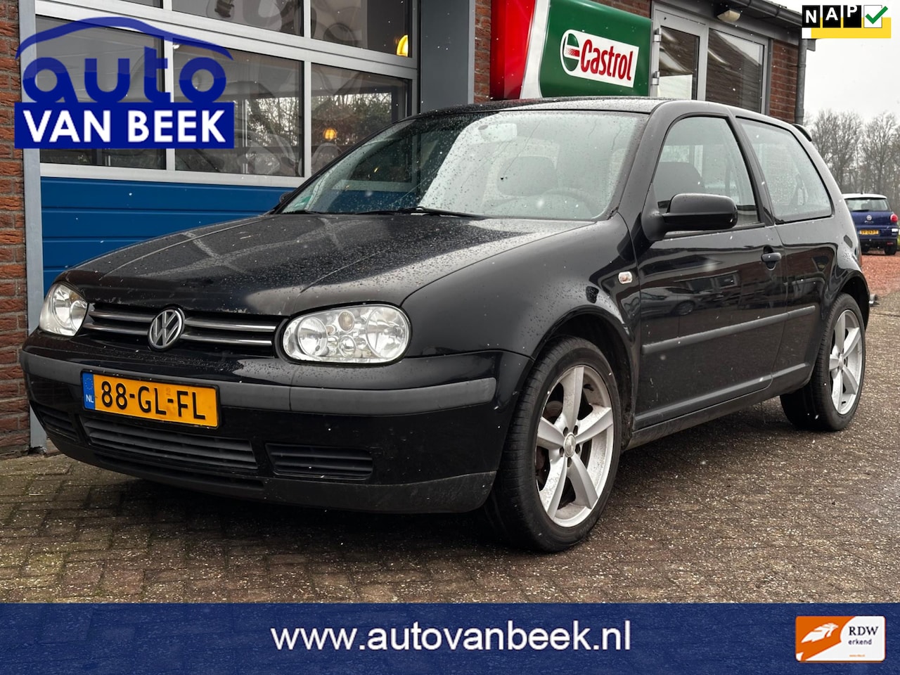 Volkswagen Golf - 1.6-16V Comfortline|Trekhaak|17 inch - AutoWereld.nl