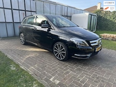 Mercedes-Benz B-klasse - 250 Aut Pano Standkachel Memory