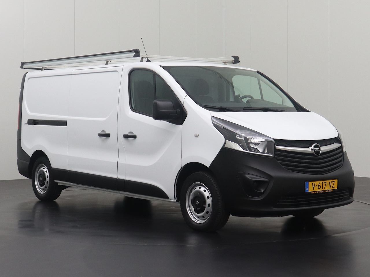 Opel Vivaro - 1.6CDTI 120PK Lang Edition | Imperiaal | Trekhaak | Navigatie - AutoWereld.nl