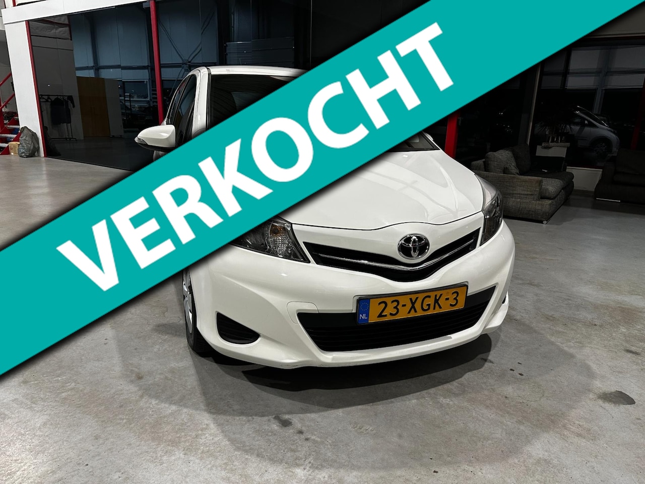 Toyota Yaris - 1.0 VVT-i Aspiration / 5-Drs / Trekhaak / Camera / Nap / Airco / - AutoWereld.nl