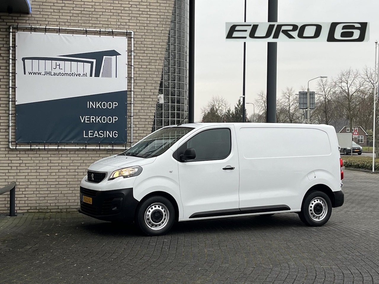 Peugeot Expert - 231S 2.0 BlueHDI 120*A/C*NAVI*HAAK*CRUISE*TEL*3PER - AutoWereld.nl