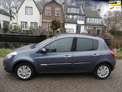 Renault Clio - 1.2 Collection 5-deurs Airco Cruise Trekhaak 1200kg Zuinig