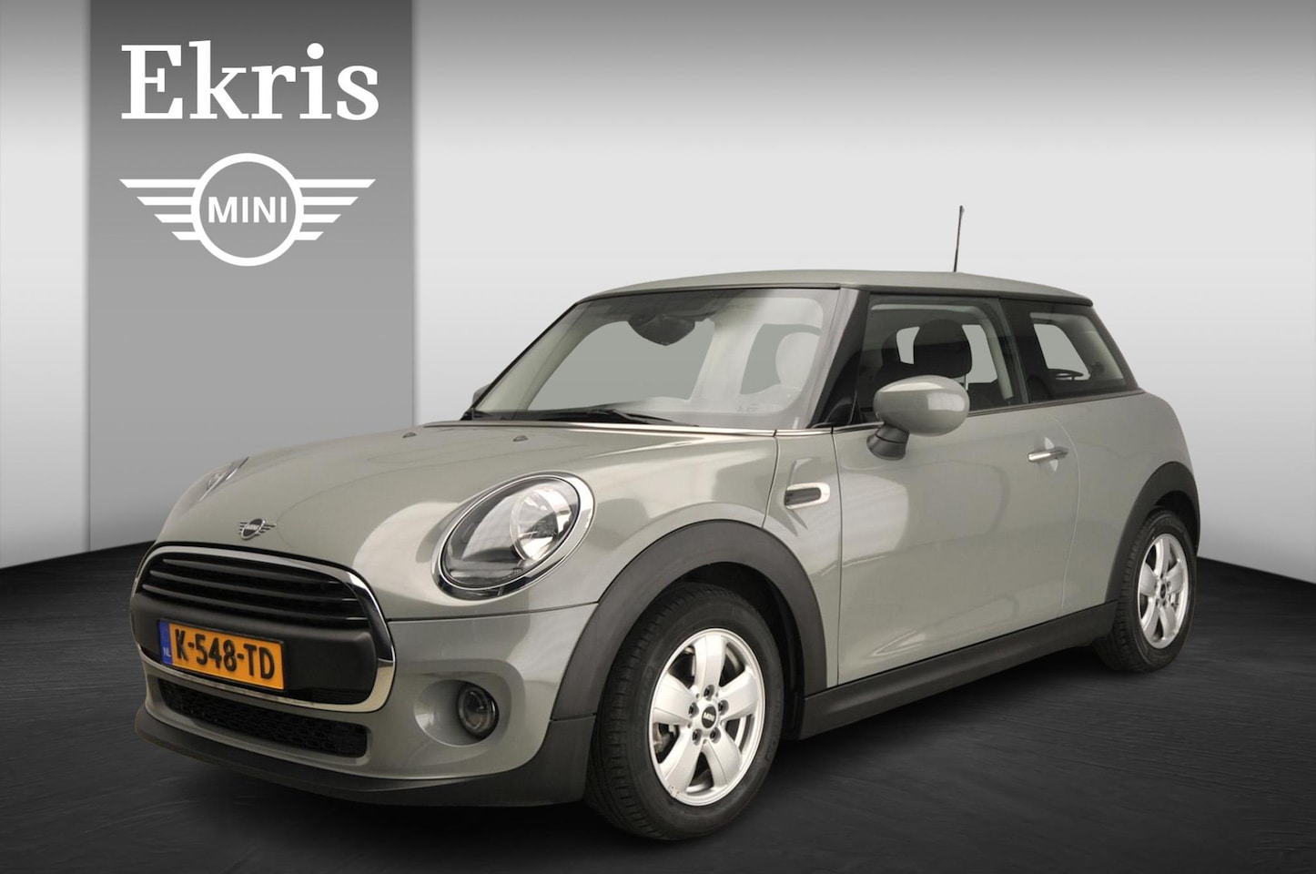 MINI One - 3-deurs Business / Navigatie / Cruise / Sportstuur / DAB / Alu wielen - AutoWereld.nl