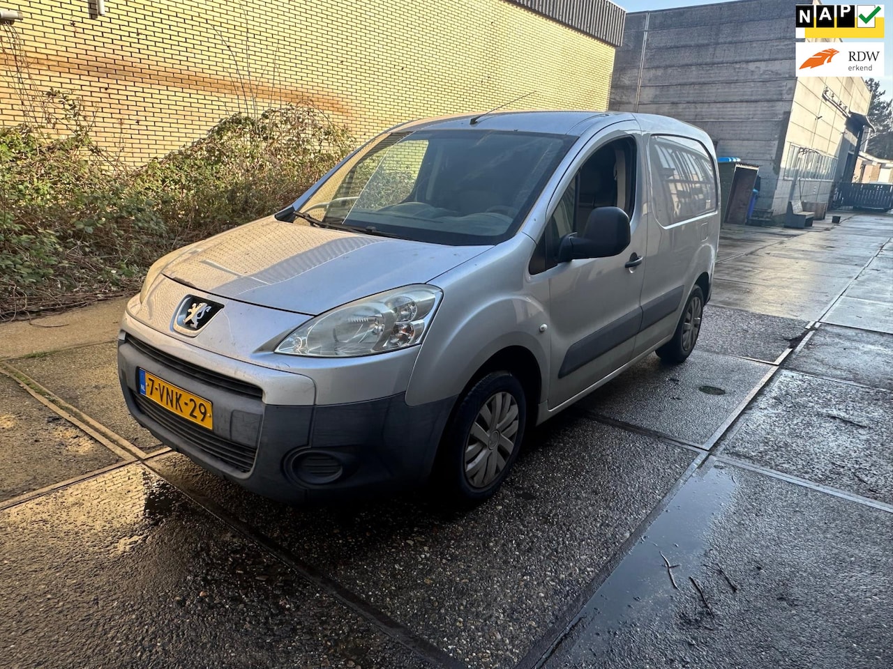 Peugeot Partner - 122 1.6 HDI L1 XT Profit + - AutoWereld.nl