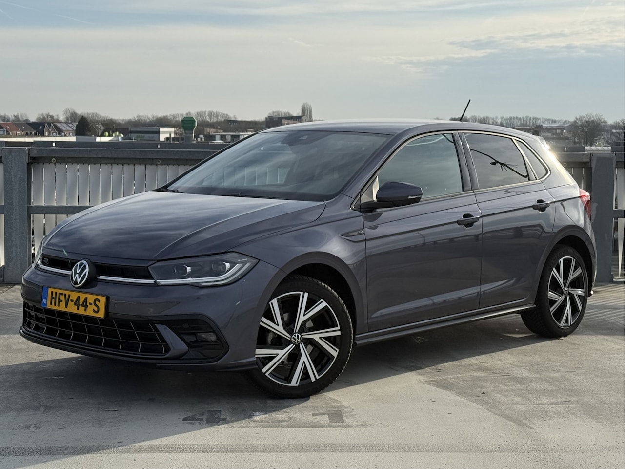 Volkswagen Polo - 1.0 TSI R-Line DSG | IQ-Light | NAV | Clima - AutoWereld.nl