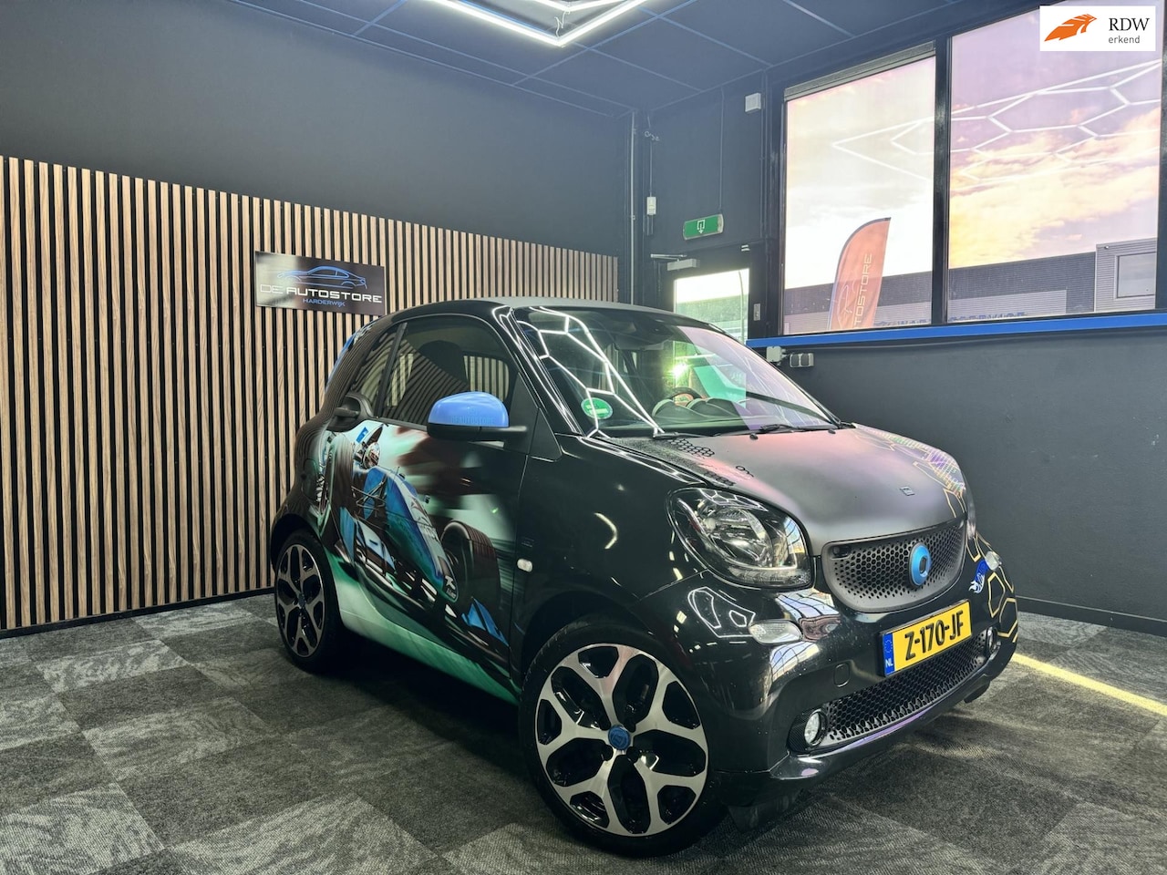 Smart Fortwo - 1.0 Proxy Airco Leder/Alcantara Bluetooth 17Inch Cruise - AutoWereld.nl