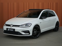 Volkswagen Golf - 1.5 TSI R-LINE DSG Panodak Virtual Dynaudio ACC Camera Keyless