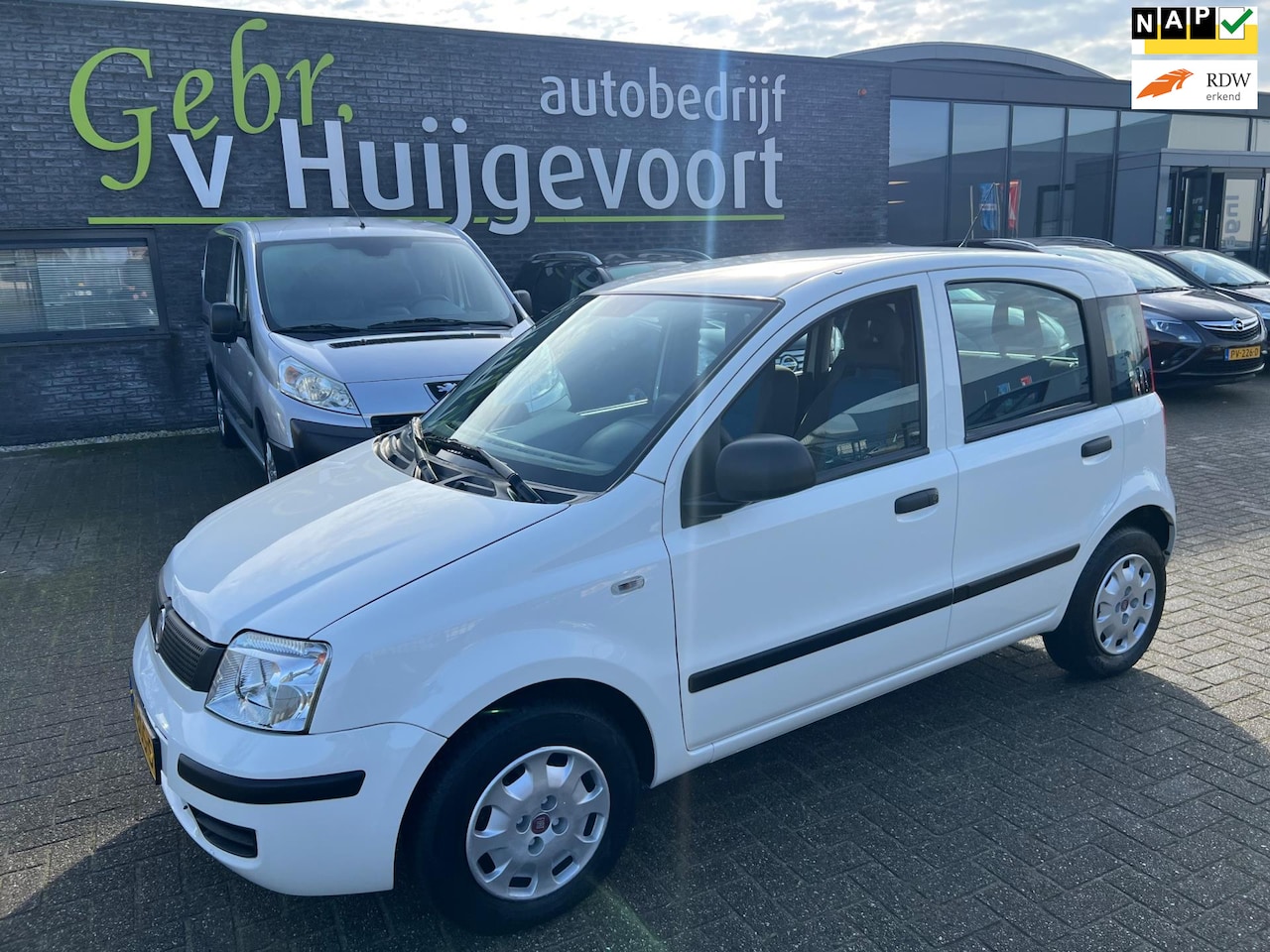 Fiat Panda - 1.2 Celebration AIRCO - AutoWereld.nl