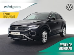 Volkswagen T-Roc - Life Edition 1.5 TSI 110 kW / 150 pk DSG | LED | Camera | Park Assist | ACC | 17 inch