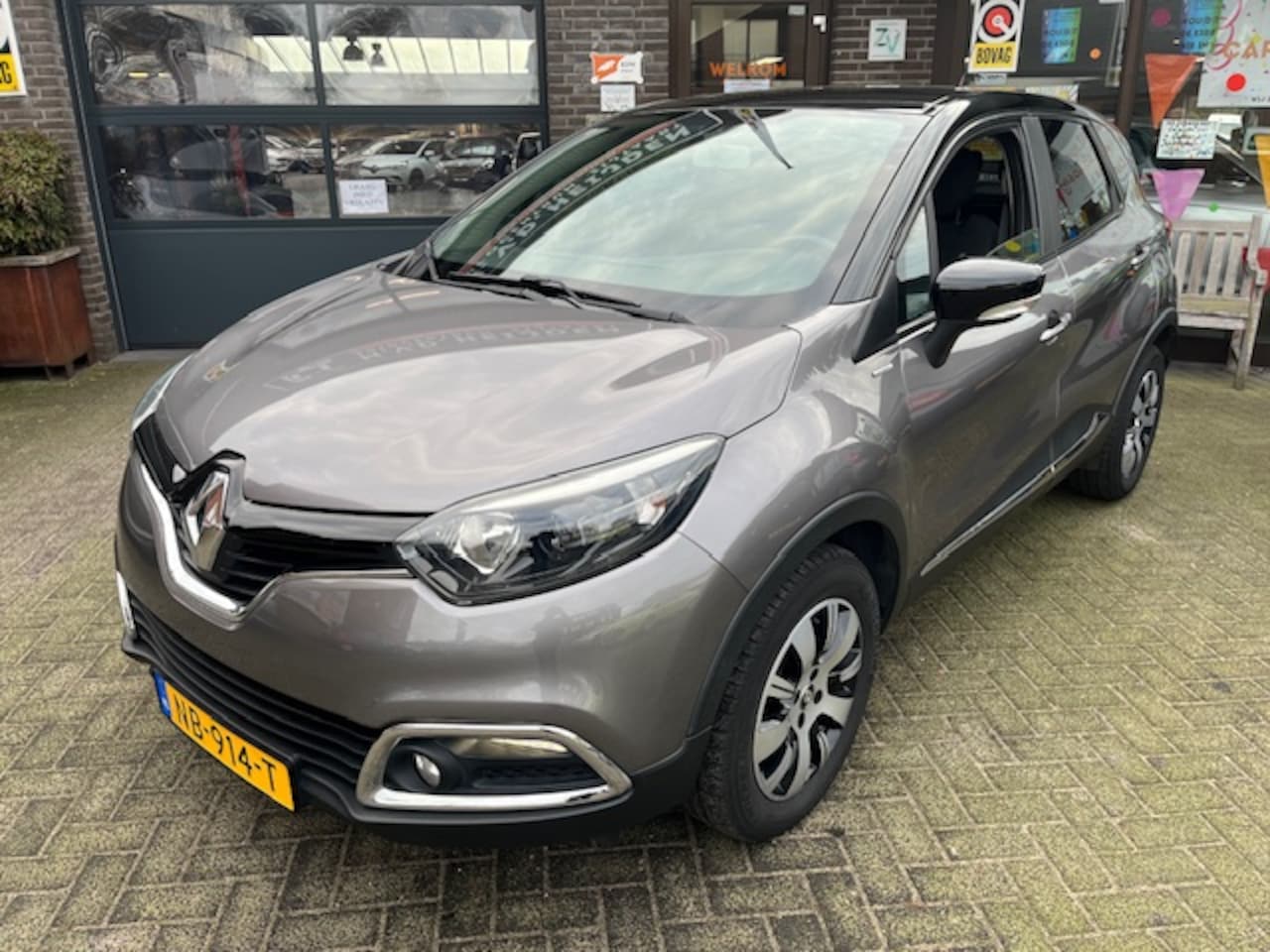 Renault Captur - 0.9 TCE Limited Navigatie Trekhaak - AutoWereld.nl