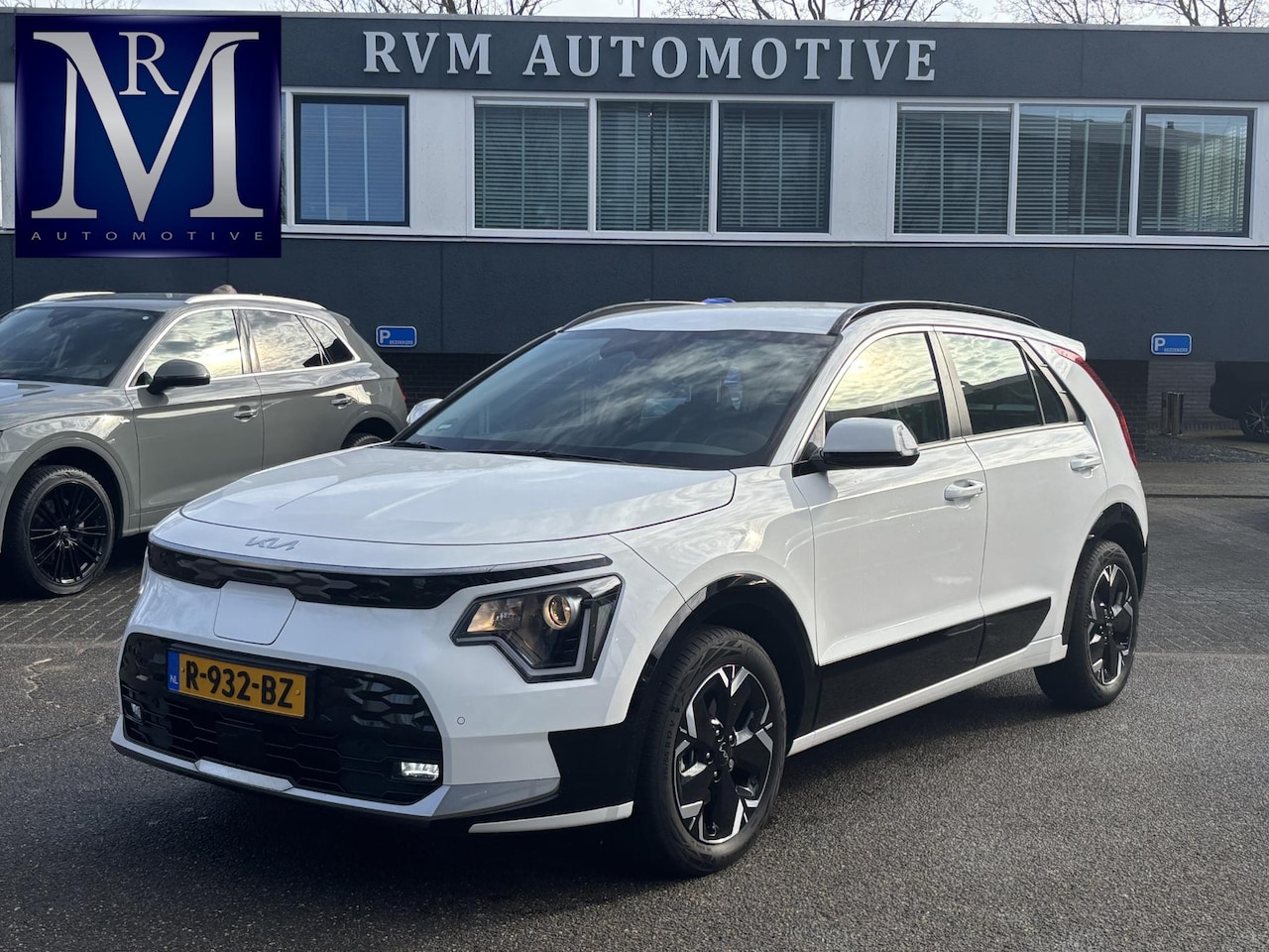 Kia Niro EV - DynamicLine 64.8 kWh ORIG. NL. NAP KM. | 1E EIGENAAR | KIA GARANTIE T/M 8-2030 - AutoWereld.nl