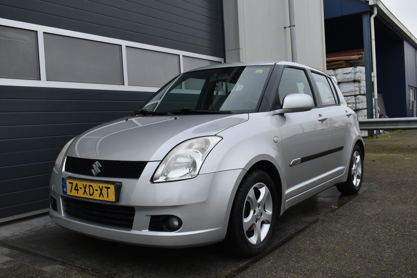 Suzuki Swift - 1.3 Shogun 1.3 Shogun - AutoWereld.nl