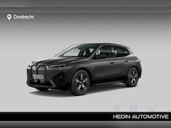 BMW iX - xDrive40 High Executive | Trekhaak | Sportpakket | Driving Assistant Plus