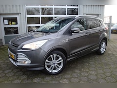 Ford Kuga - 1.6 Titanium Plus 4WD / Trekhaak