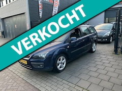 Ford Focus Wagon - 1.6-16V Futura 3e Eigenaar Trekhaak Airco NAP APK