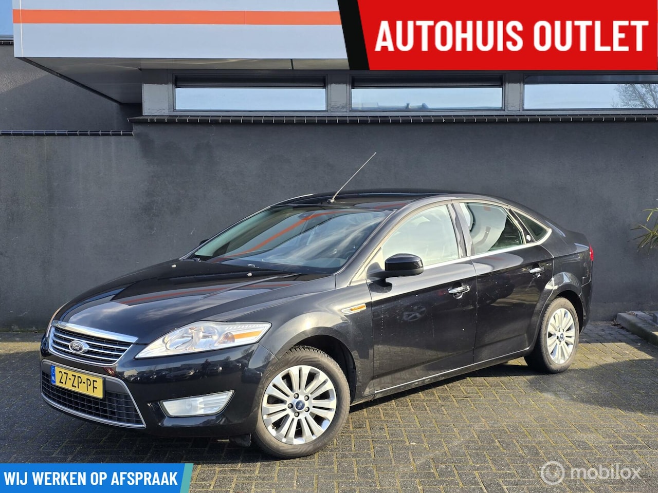 Ford Mondeo - 1.6-16V Ghia / Netjes / Rijdt top - AutoWereld.nl