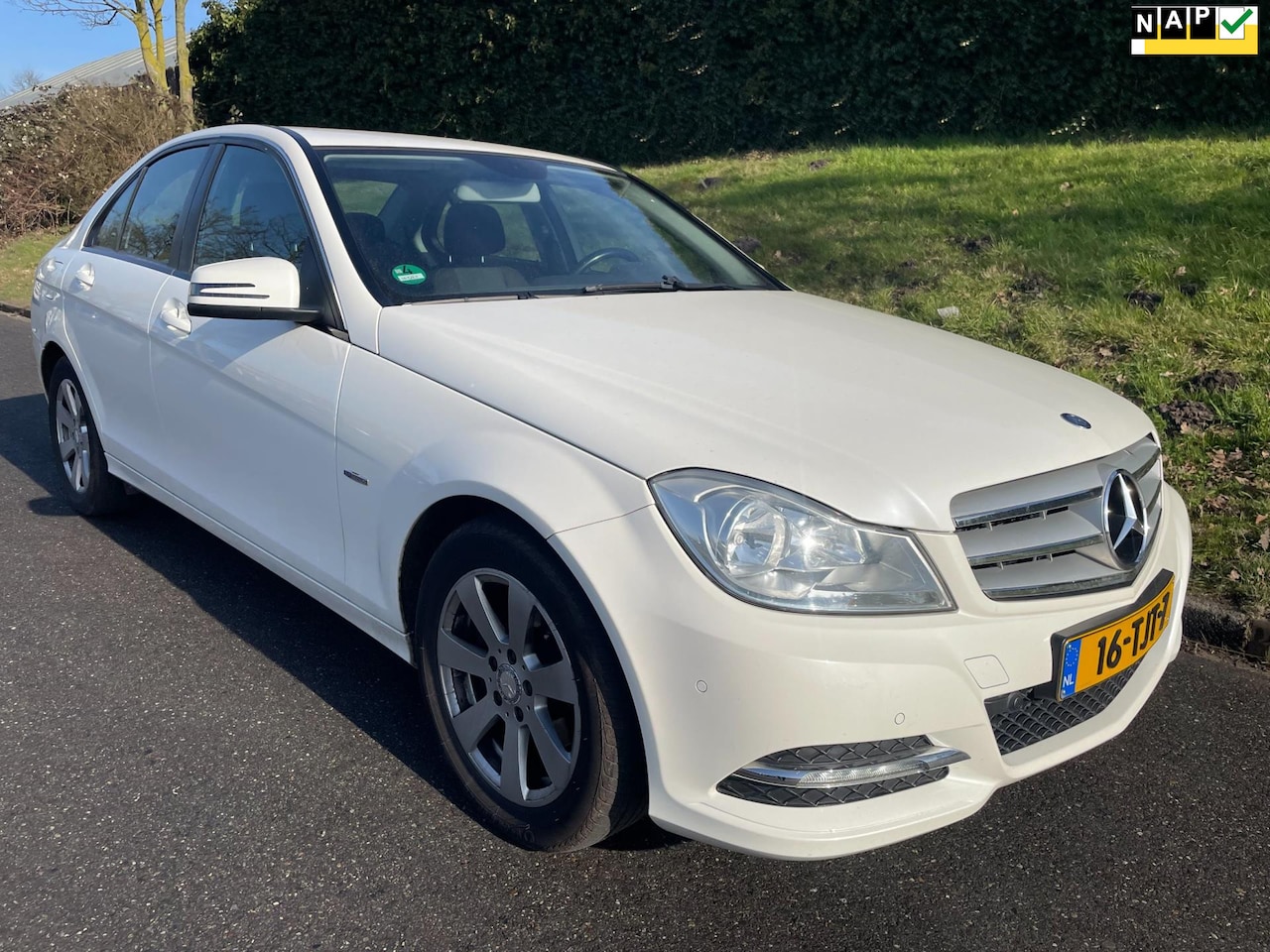 Mercedes-Benz C-klasse - 200 CDI - Navi - Clima - Cruise - AutoWereld.nl