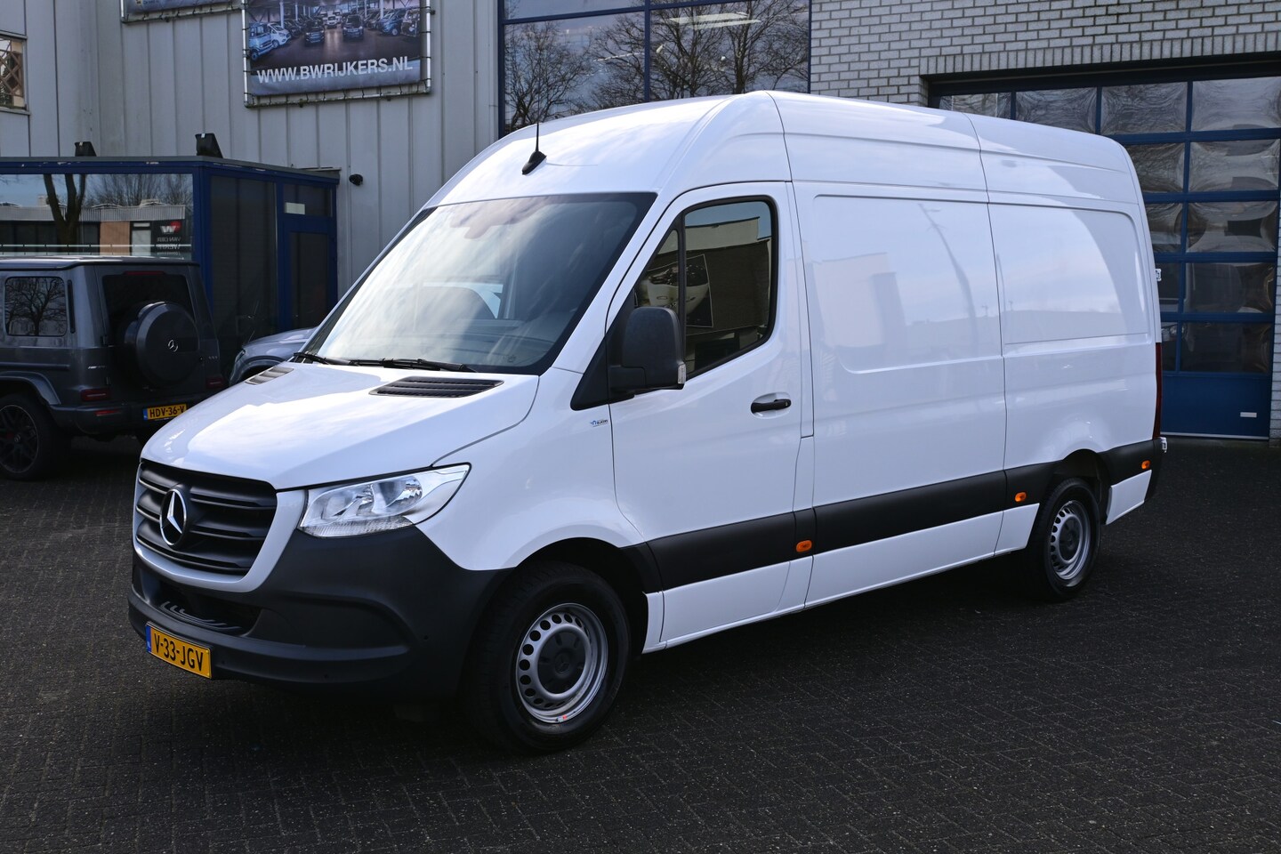 Mercedes-Benz Sprinter - 317 CDI L2H2 RWD MBUX met camera, Apple Carplay/Android Auto - AutoWereld.nl