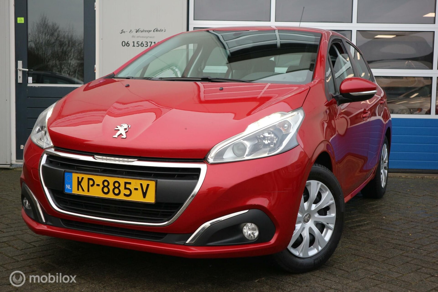 Peugeot 208 - 1.2 PureTech Blue Lion 5-Deurs/AIRCO/NAVIGATIE - AutoWereld.nl