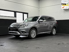 Mitsubishi Outlander - 2.4 PHEV Intense+, Leder/alcantara, Trekhaak, Camera, Climate, Cruise