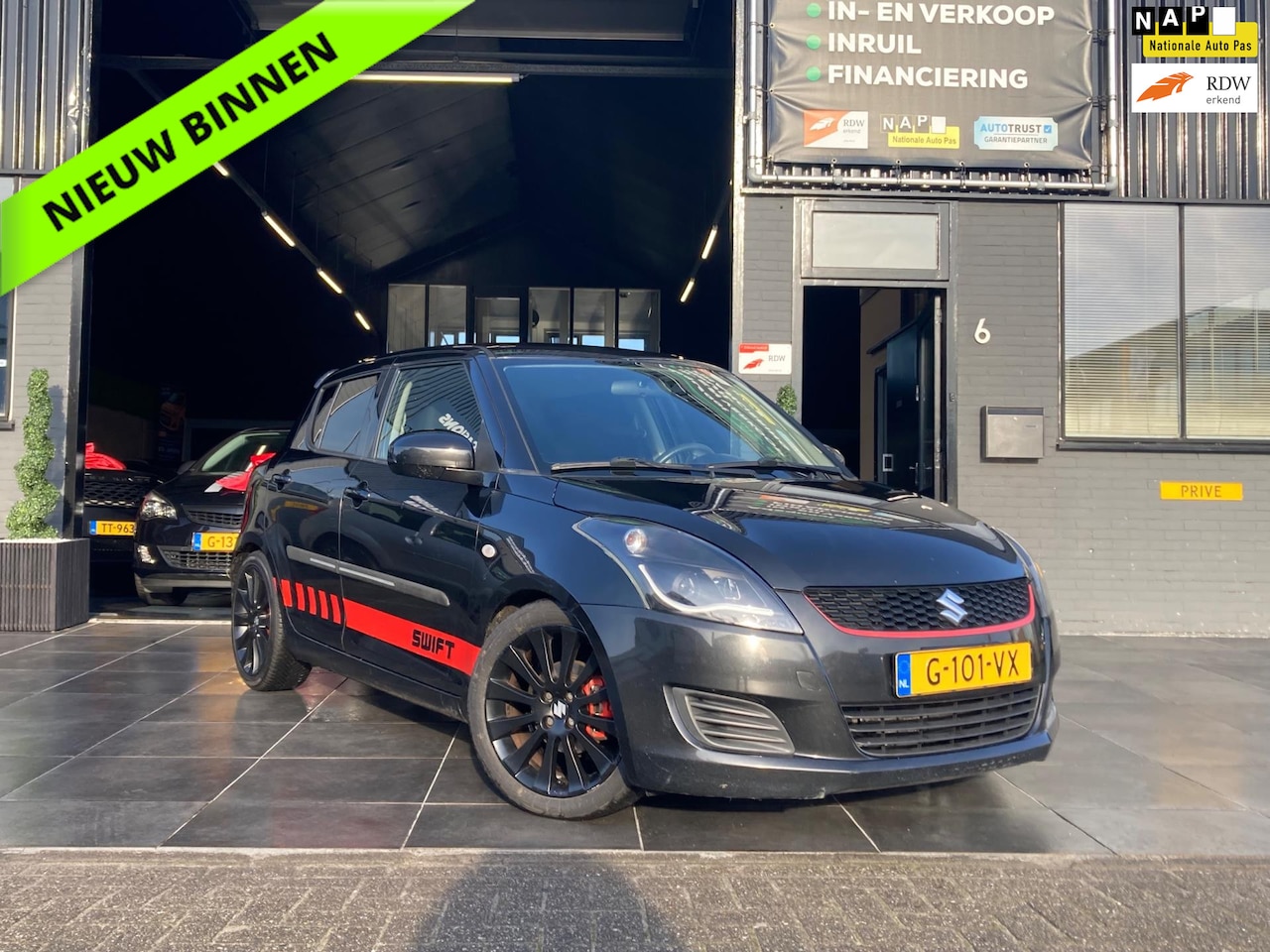 Suzuki Swift - 1.2 Exclusive EASSS 1e Eig | Airco | Cruise - AutoWereld.nl