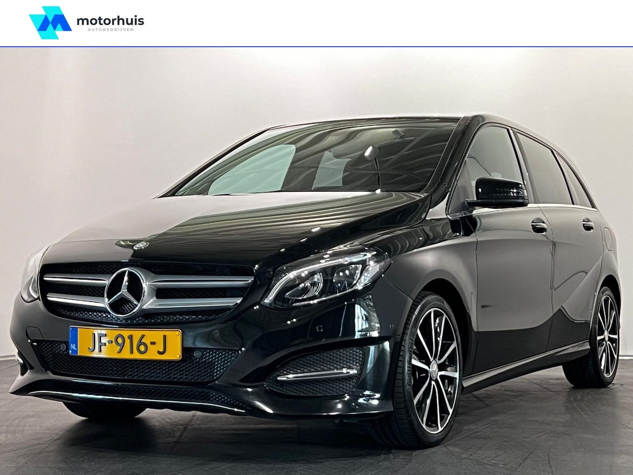 Mercedes-Benz B-klasse - B 180 122PK 7G-DCT Ambition/18 inch lichtmetalen velgen - AutoWereld.nl