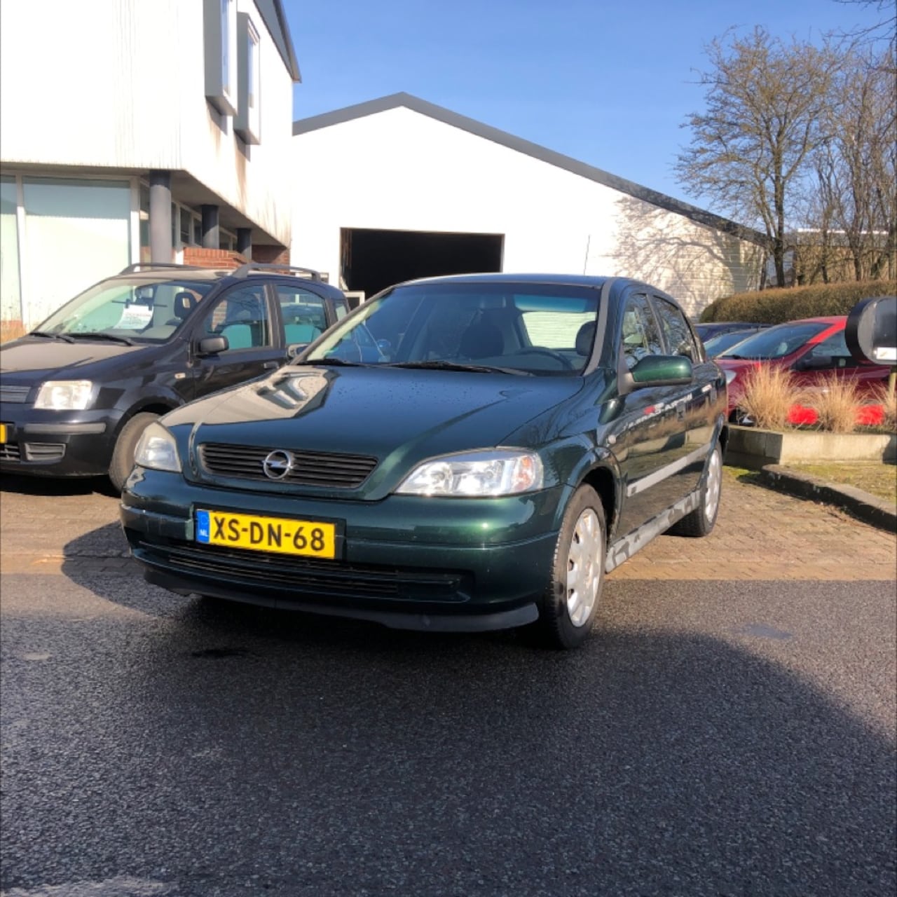 Opel Astra - 1.6-16V Sport Airco,electr ramen,cv enz. Inruil koopje.(Export prijs) WIJ ZIJN VERHUIST NI - AutoWereld.nl