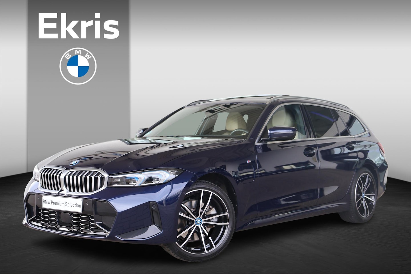 BMW 3-serie Touring - 330e xDrive | M Sportpakket | Innovation Pack | Driving Assistant Professional - AutoWereld.nl