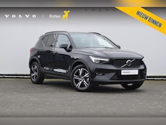 Volvo XC40 - B4 211PK Automaat Plus Dark Pilot assist / Adaptive cruise control / Harman Kardon audio /