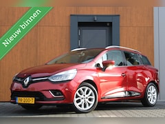 Renault Clio Estate - 1.5dCi Ecoleader Intens | BOSE | Camera | Trekhaak | Navi | LED