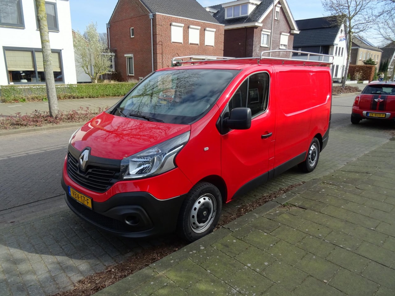 Renault Trafic - 1.6 dCi T29 L1H1 Comfort 1.6 dCi T29 L1H1 Comfort - AutoWereld.nl