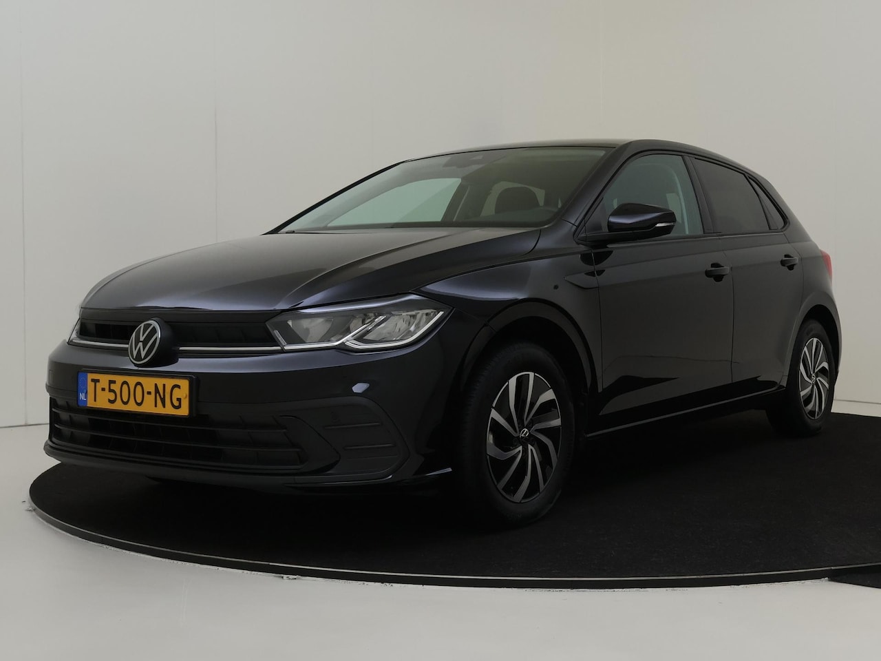 Volkswagen Polo - 1.0 TSI Life | CarPlay | Digitale cockpit | Parkeersensoren | Adaptieve cruise control | D - AutoWereld.nl