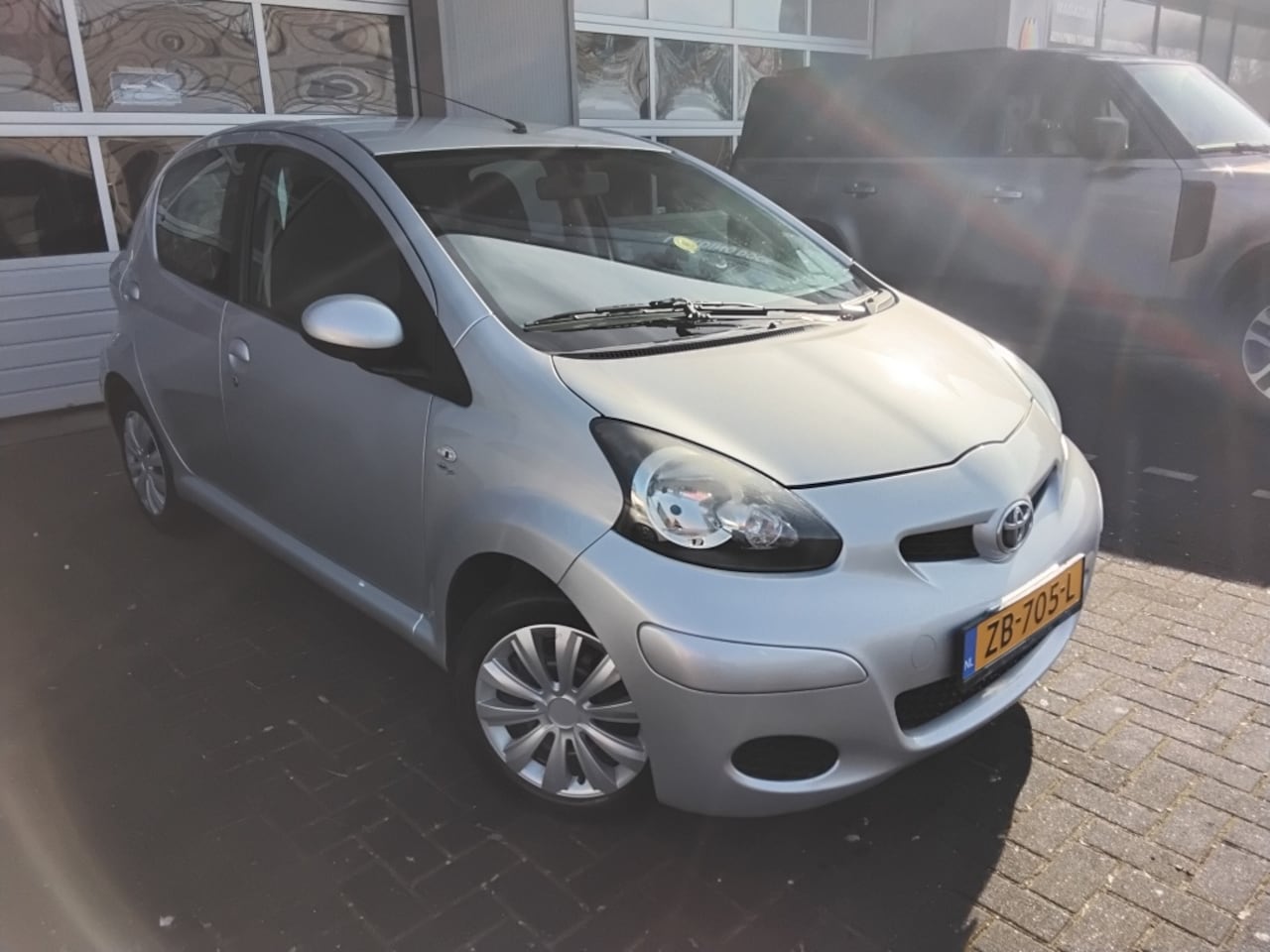 Toyota Aygo - | AIRCO | 5DEURS 1.0-12V Cool - AutoWereld.nl