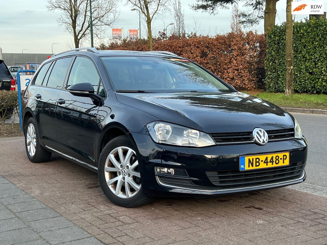 Volkswagen Golf Variant - 1.6 TDI Comfortline *PDC|TREKHAAK|NAVI - AutoWereld.nl