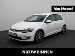 Volkswagen e-Golf - E-DITION | Navigatie | Climate-Control | Camera | Cruise-Control | Stoelverwarming |