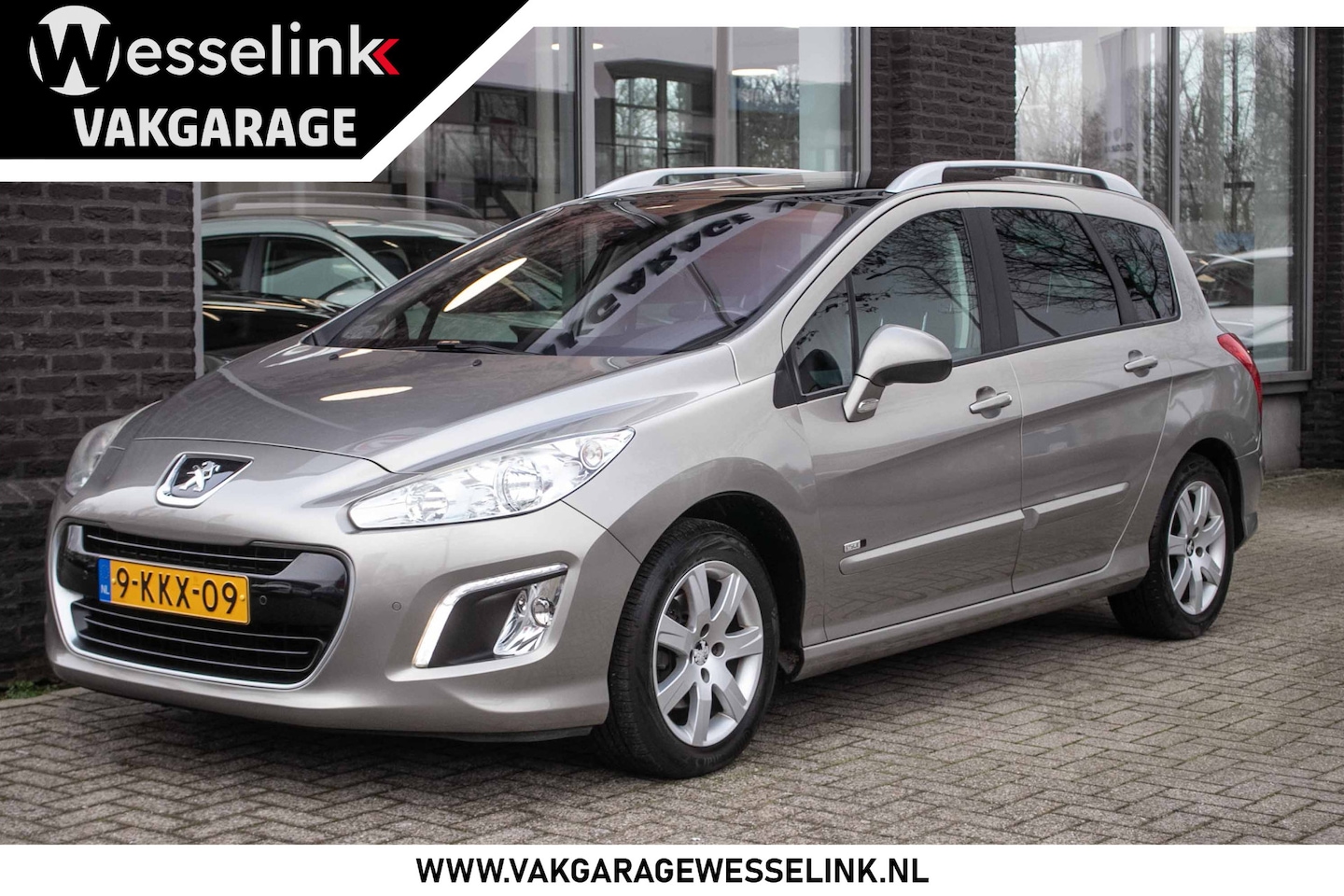 Peugeot 308 SW - 1.6 VTi Style - All-in rijklrprs | Navi | Panodak | Trekhaak - AutoWereld.nl