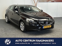 Volvo V40 - 1.6 D2 Momentum NAVIGATIE CRUISE CONTROL CLIMATE CONTROL BLUETOOTH TELEFOON RIJSTROOKSENSO