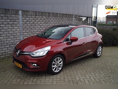 Renault Clio - 0.9 TCe Intens 5 Deurs Half Leder/Alcantara Navi Panodak Apple Carplay Clima Cruise Bose P