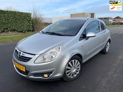 Opel Corsa - 1.2-16V Essentia AIRCO/APK 3-2026