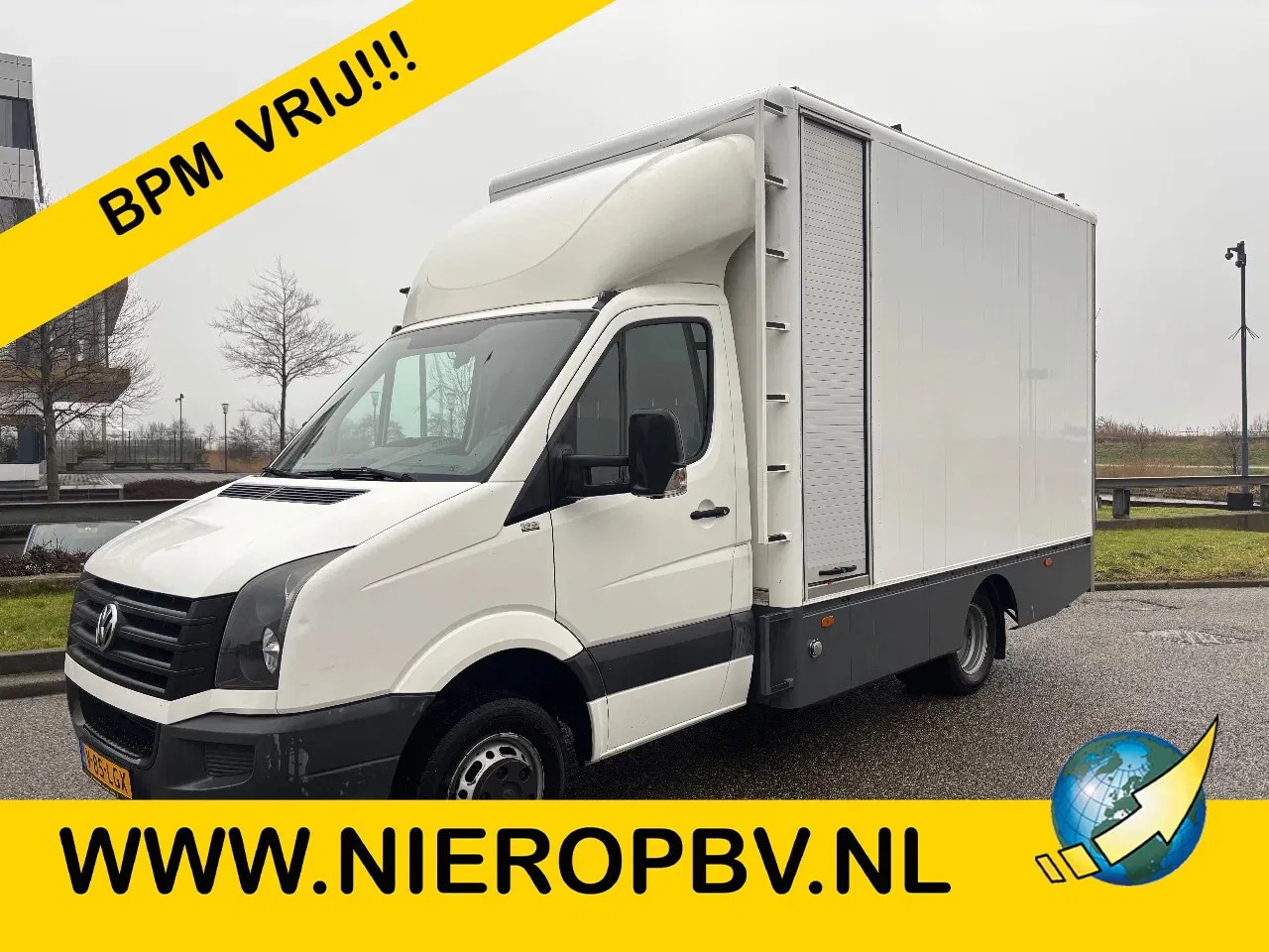 Volkswagen Crafter - 2.0TDI Bakwagen Laadklep Trekhaak Airco Cruisecontrol 60.000KM - AutoWereld.nl