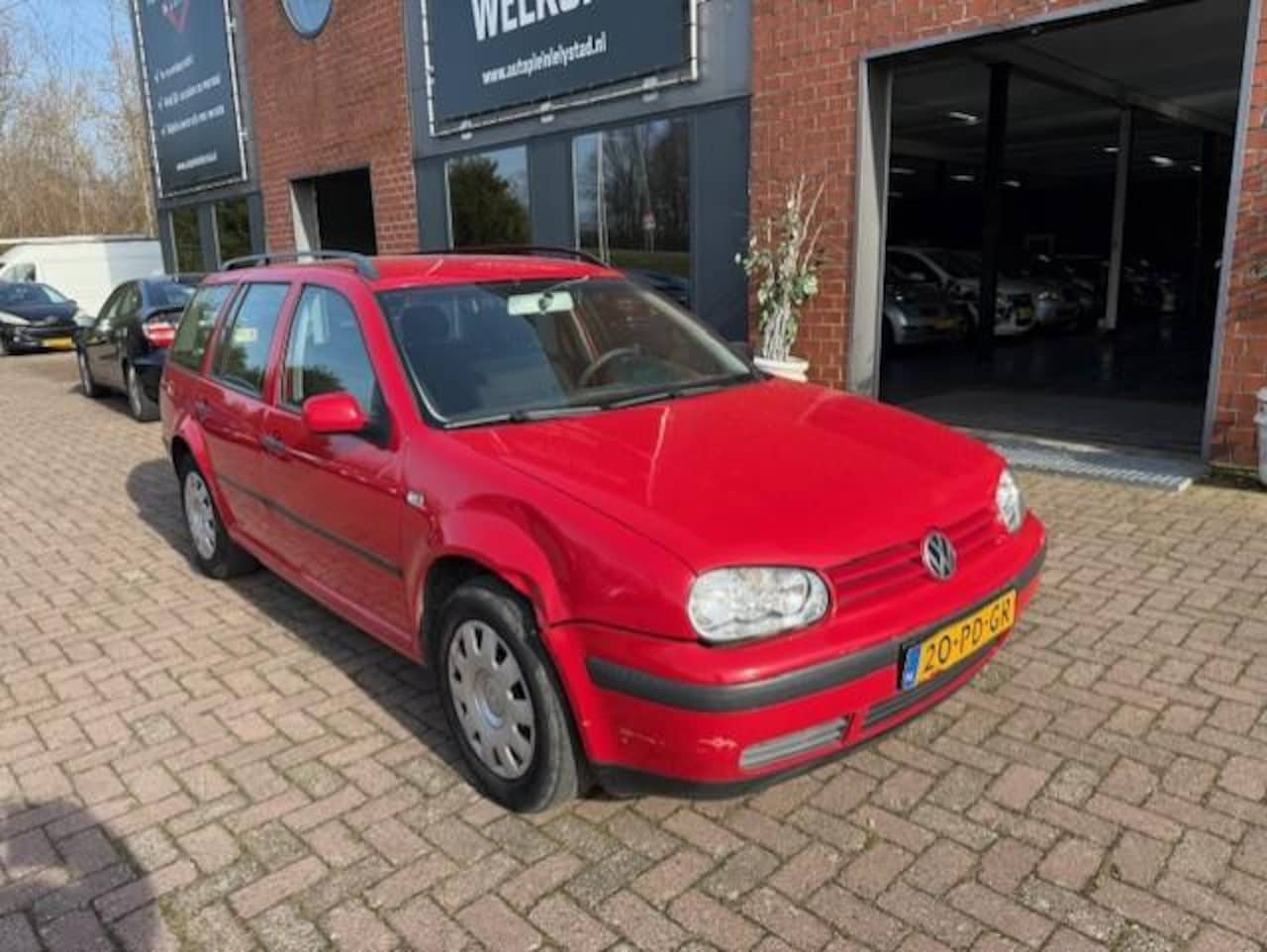 Volkswagen Golf Variant - 1.6-16V Airco - AutoWereld.nl