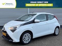 Toyota Aygo - 1.0 VVT-i 72pk 5D x-play | Airco | Apple Carplay/Android Auto | Camera |