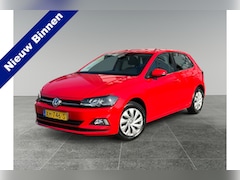 Volkswagen Polo - 1.0 MPI Comfortline | incl. 12 maanden garantie | Achteruitrijcamera | Apple Carplay / And