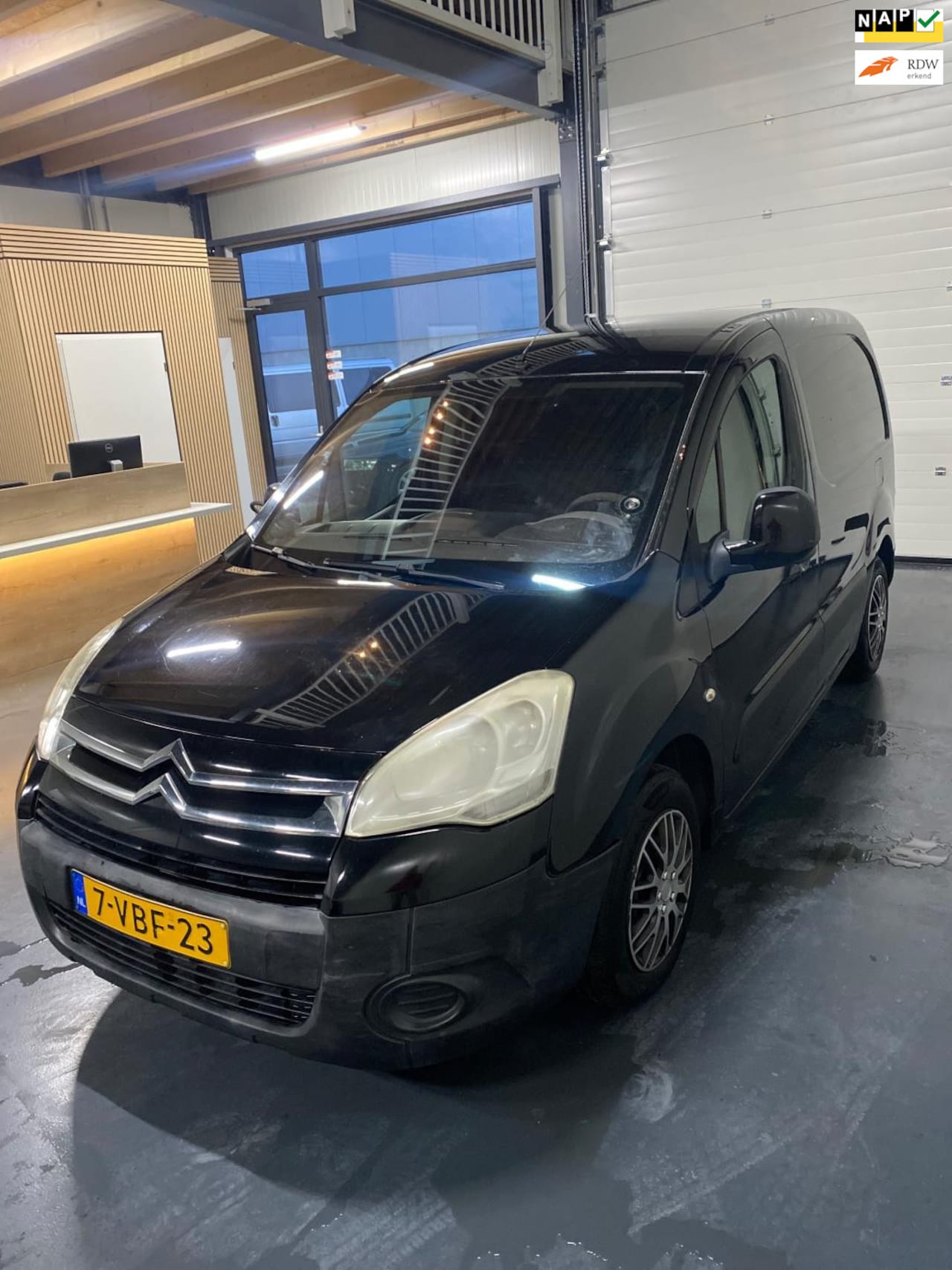 Citroën Berlingo - 1.6 HDI 500 Club 1.6 HDI 500 Club - AutoWereld.nl