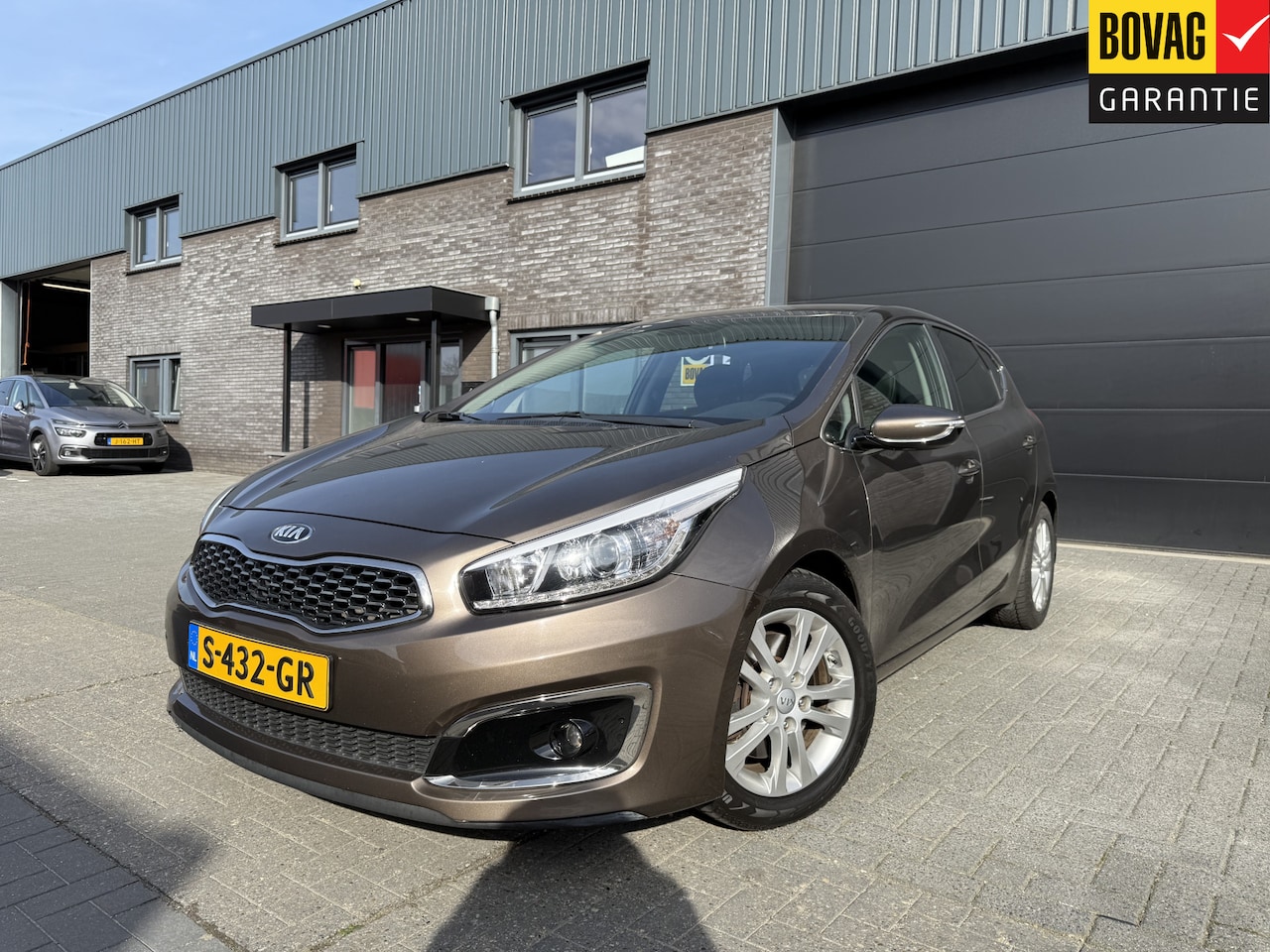 Kia Cee'd - 1.6 GDI DynamicLine | 12MND GARANTIE | CRUISE | LMV | CARPLAY | NAVI | - AutoWereld.nl