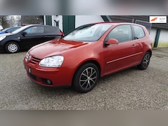 Volkswagen Golf - 1.4 Trendline