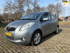 Toyota Yaris - 1.3 VVTi Luna / airco / nap