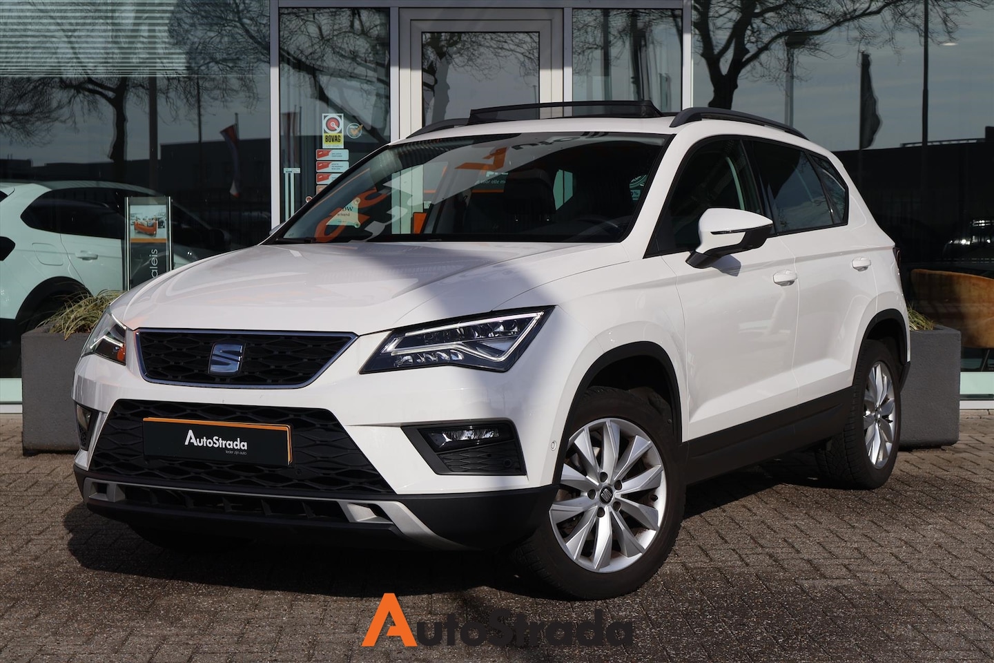 Seat Ateca - 1.5 Style Business Intens EcoTSI 150pk DSG-7 | Camera | Navi | Carplay | Virtual | LED | K - AutoWereld.nl