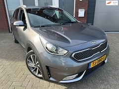 Kia Niro - 1.6 GDi Hybrid ExecutiveLine / Leder / Camera / DAB / Navi / PDC