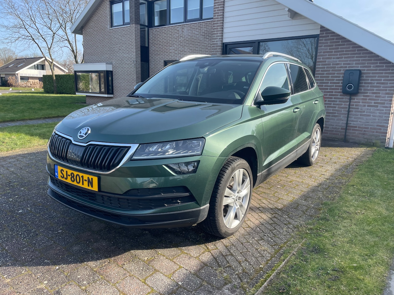 Skoda Karoq - 1.0 TSI Style Business - AutoWereld.nl